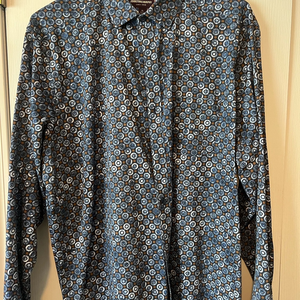 Johnston & Murphy Men’s Medallion Long-Sleeve Button Up - XL